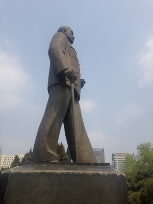 沈阳中山公园---国父孙中山先生像